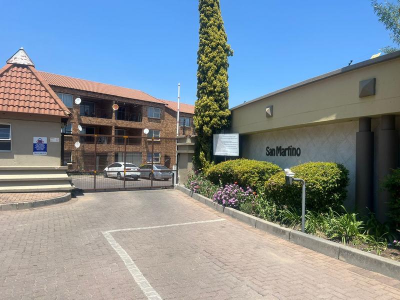 2 Bedroom Property for Sale in Vorna Valley Gauteng