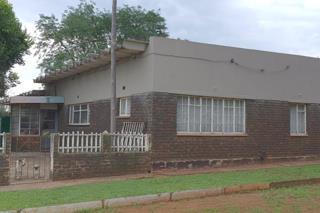 4 Bedroom Property for Sale in Mullerstuine Gauteng