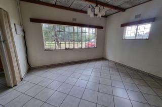 4 Bedroom Property for Sale in Mullerstuine Gauteng