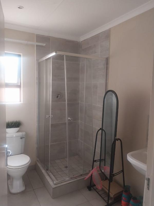 3 Bedroom Property for Sale in Clayville Gauteng