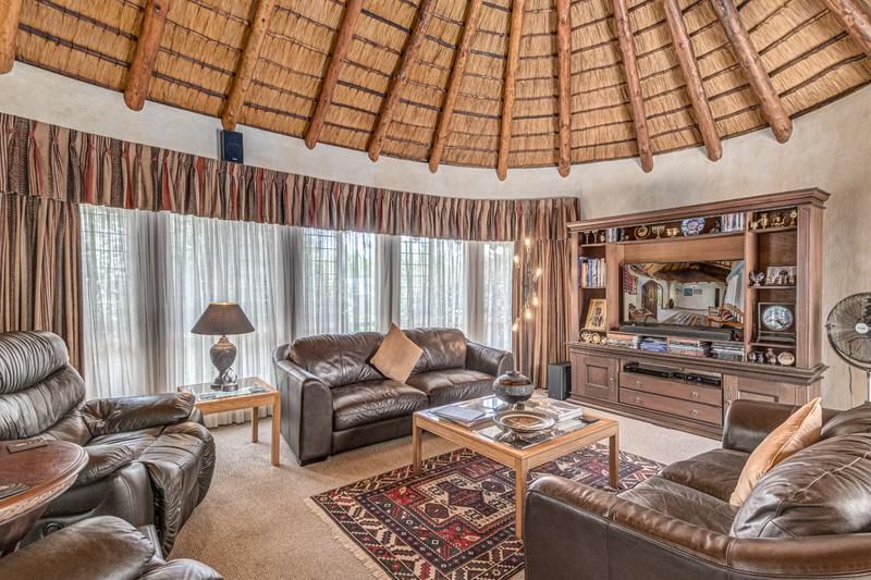 4 Bedroom Property for Sale in Magaliessig Gauteng