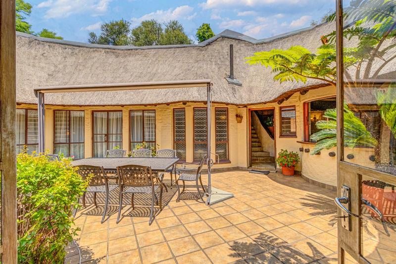 4 Bedroom Property for Sale in Magaliessig Gauteng