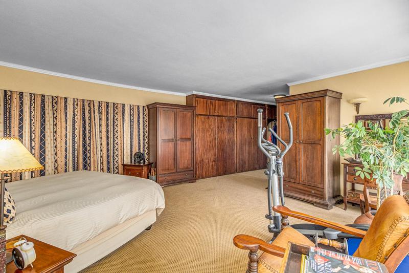 4 Bedroom Property for Sale in Magaliessig Gauteng
