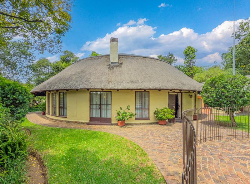 4 Bedroom Property for Sale in Magaliessig Gauteng