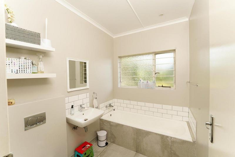 4 Bedroom Property for Sale in Parkmore Gauteng