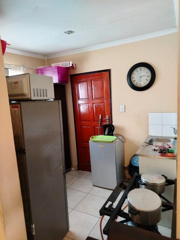 2 Bedroom Property for Sale in Bram Fischerville Gauteng