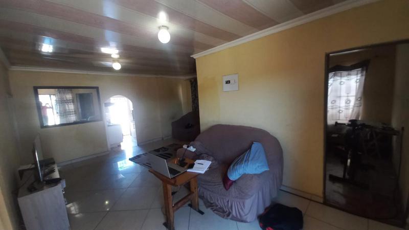 4 Bedroom Property for Sale in Katlehong South Gauteng