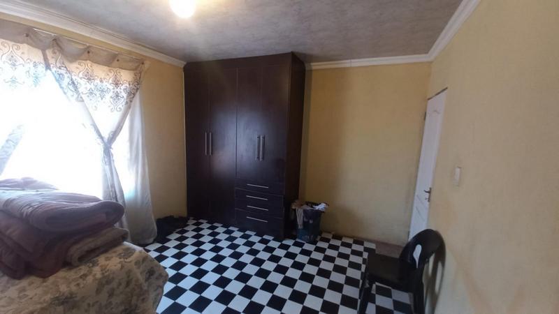 4 Bedroom Property for Sale in Katlehong South Gauteng