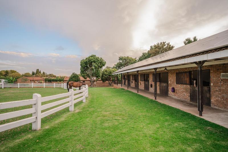 6 Bedroom Property for Sale in Randjesfontein A H Gauteng
