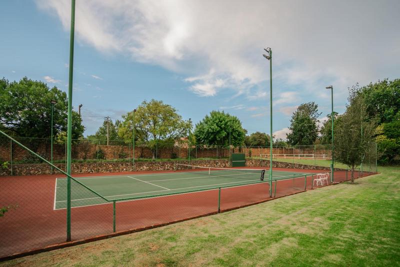 6 Bedroom Property for Sale in Randjesfontein A H Gauteng