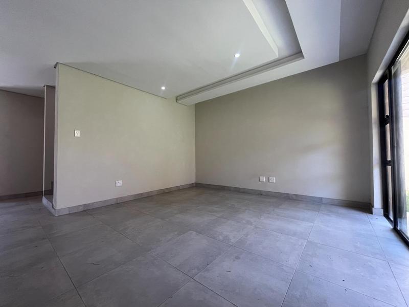 3 Bedroom Property for Sale in Broadacres Gauteng