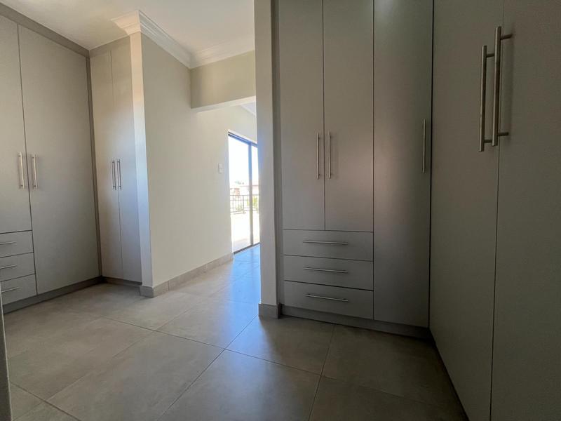 3 Bedroom Property for Sale in Broadacres Gauteng