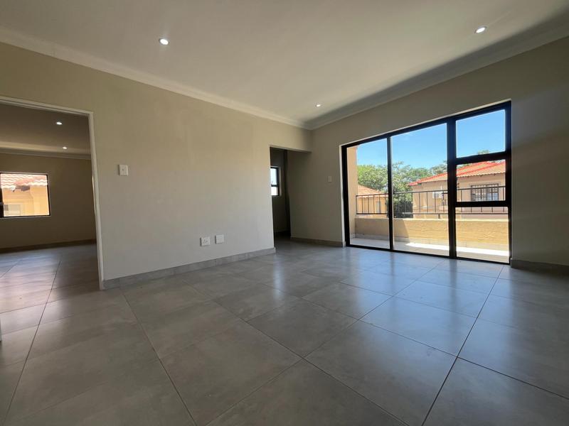 3 Bedroom Property for Sale in Broadacres Gauteng