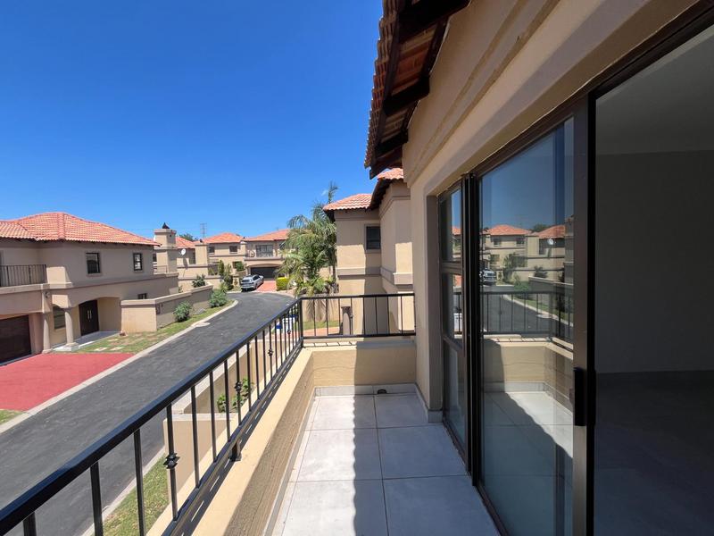 3 Bedroom Property for Sale in Broadacres Gauteng
