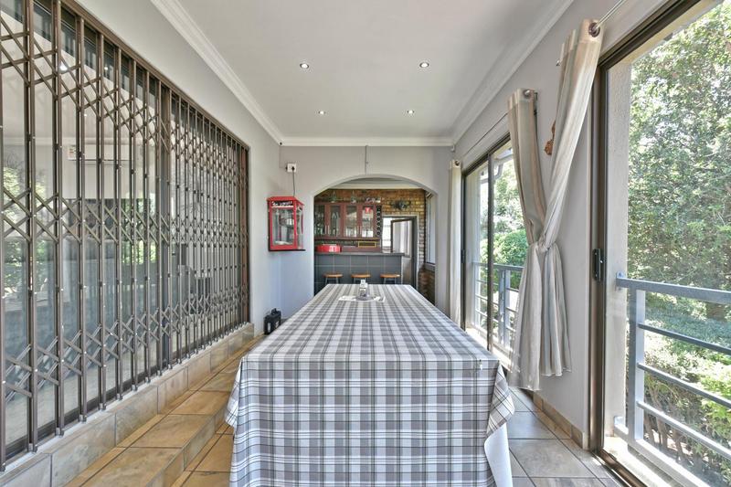 3 Bedroom Property for Sale in Glenvista Gauteng