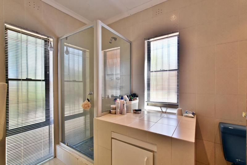 3 Bedroom Property for Sale in Glenvista Gauteng