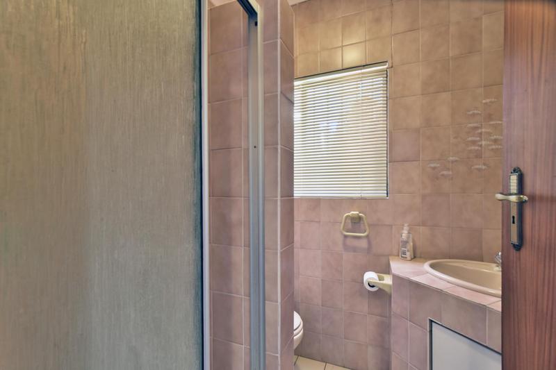 3 Bedroom Property for Sale in Glenvista Gauteng