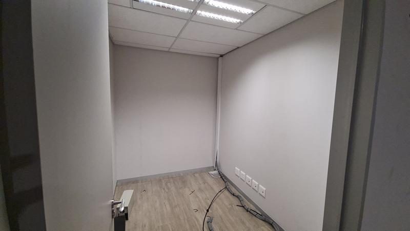 To Let commercial Property for Rent in Vorna Valley Gauteng