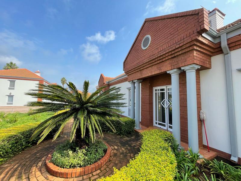 To Let commercial Property for Rent in Die Hoewes Gauteng