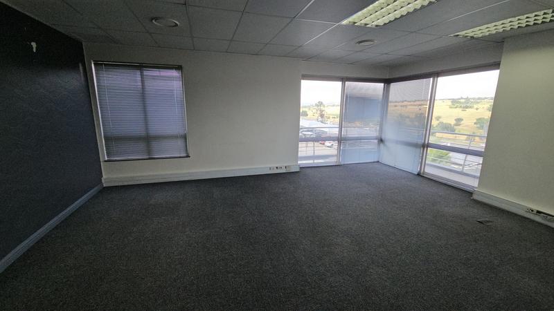 To Let commercial Property for Rent in Linbro Park Gauteng