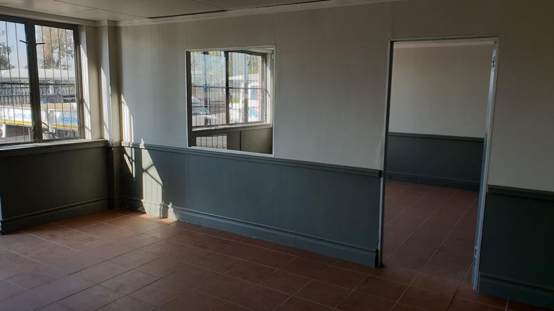 To Let commercial Property for Rent in Randjespark Gauteng