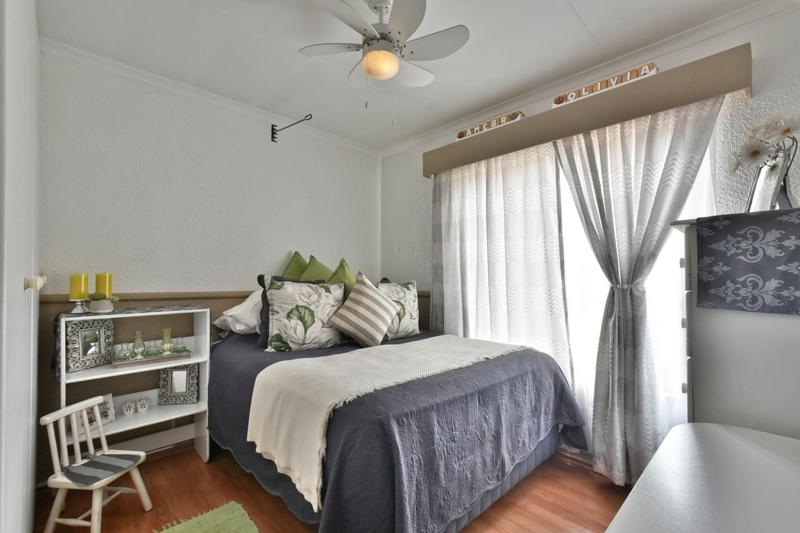 3 Bedroom Property for Sale in Wilgeheuwel Gauteng