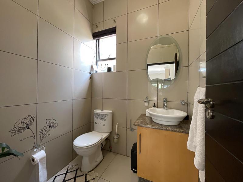 To Let 5 Bedroom Property for Rent in Midstream Estate Gauteng