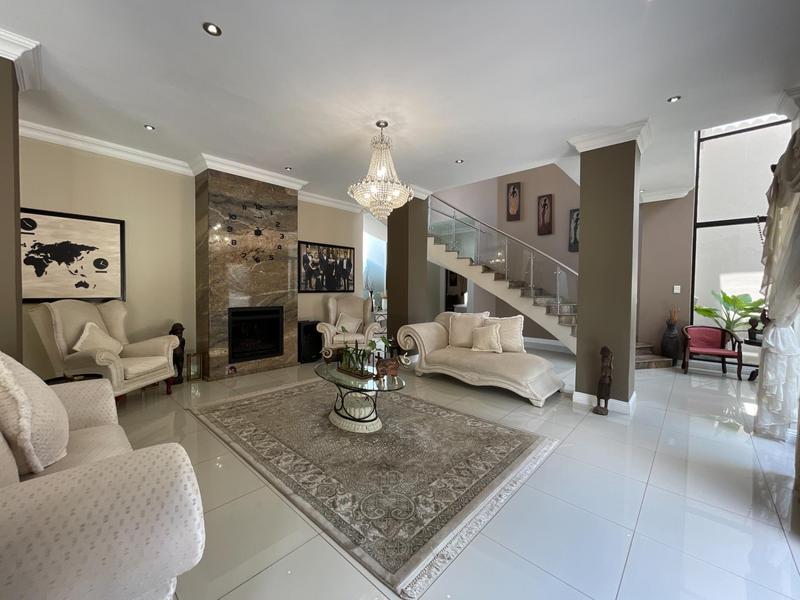 To Let 5 Bedroom Property for Rent in Midstream Estate Gauteng
