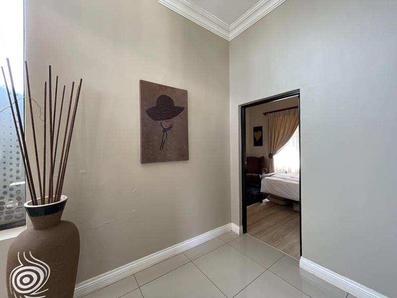 To Let 5 Bedroom Property for Rent in Midstream Estate Gauteng