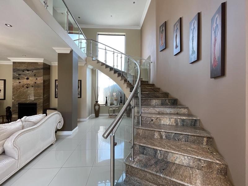 To Let 5 Bedroom Property for Rent in Midstream Estate Gauteng
