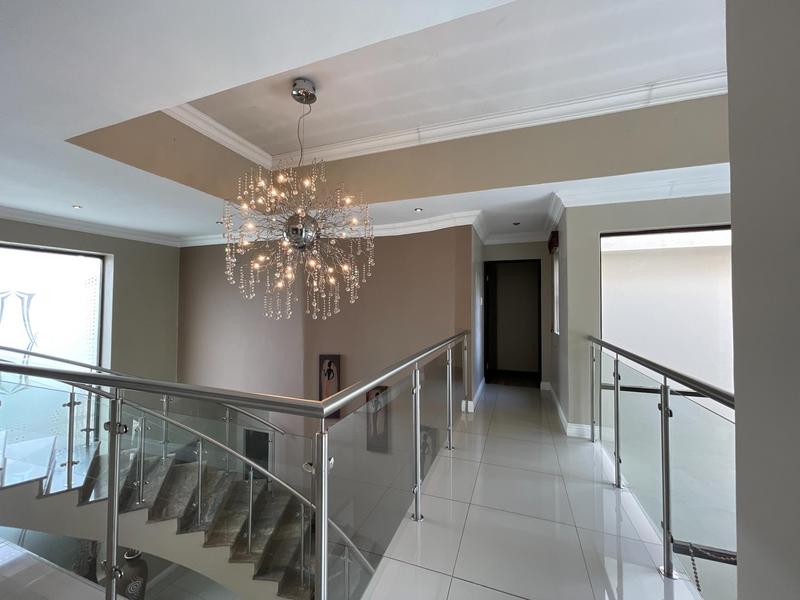 To Let 5 Bedroom Property for Rent in Midstream Estate Gauteng