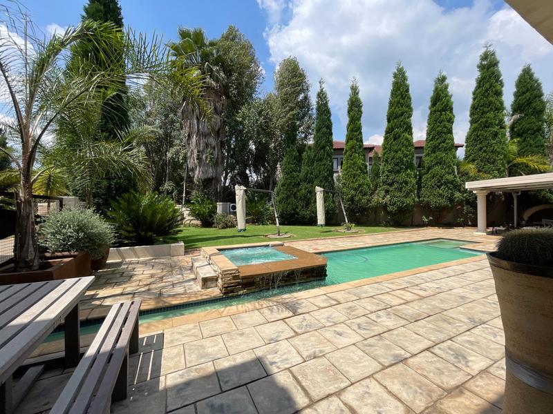 To Let 5 Bedroom Property for Rent in Midstream Estate Gauteng