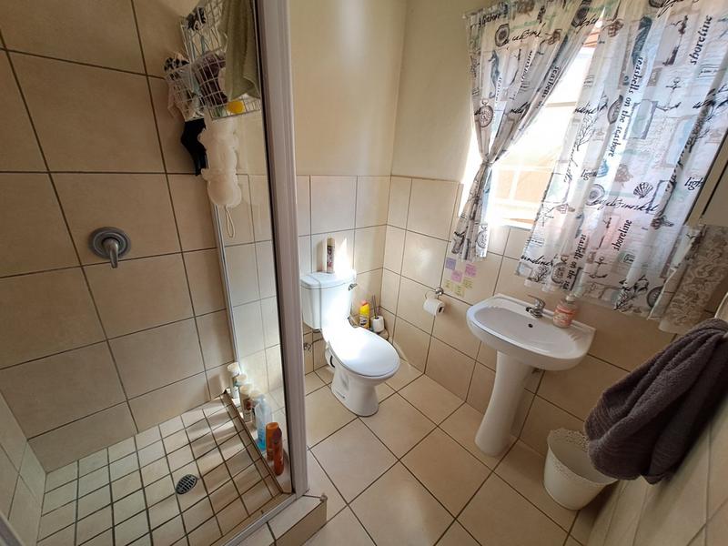 3 Bedroom Property for Sale in Annlin Gauteng