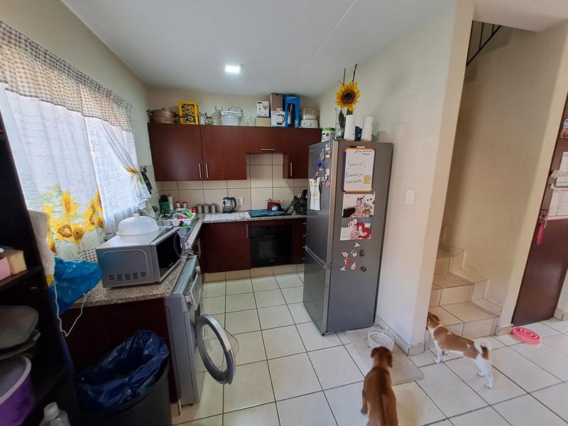 3 Bedroom Property for Sale in Annlin Gauteng
