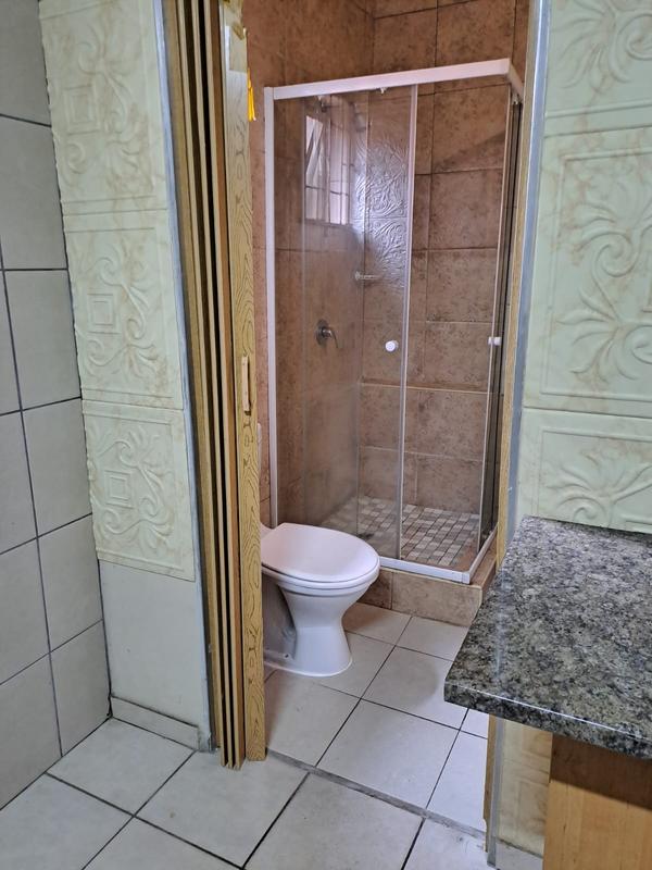 To Let 1 Bedroom Property for Rent in Primrose Gauteng