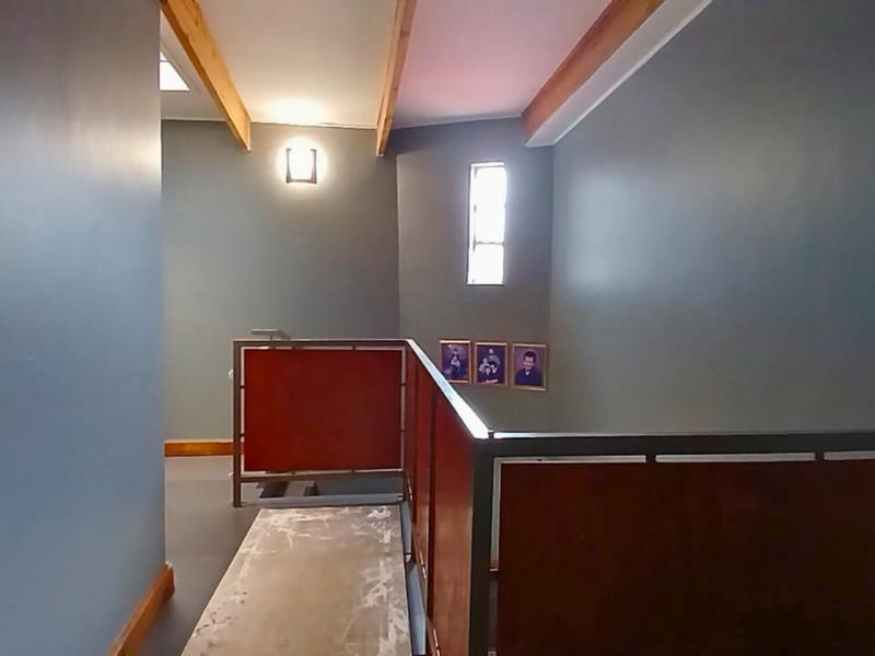 6 Bedroom Property for Sale in Birchleigh Gauteng