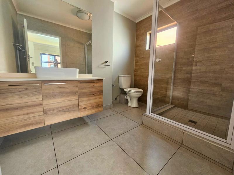 2 Bedroom Property for Sale in Glen Marais Gauteng