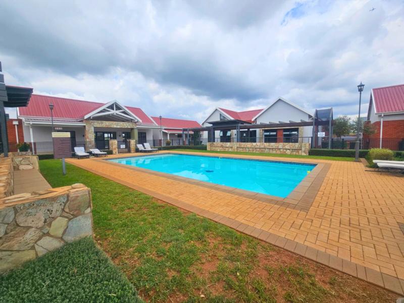 2 Bedroom Property for Sale in Glen Marais Gauteng