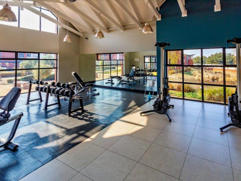 2 Bedroom Property for Sale in Glen Marais Gauteng