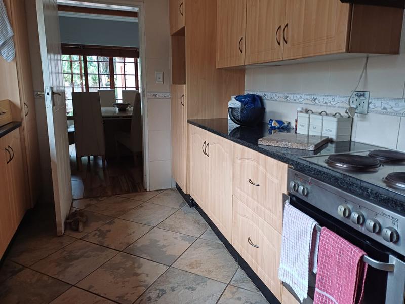 4 Bedroom Property for Sale in Farrarmere Gauteng