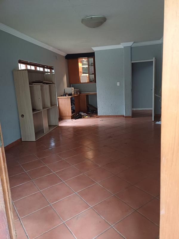 4 Bedroom Property for Sale in Farrarmere Gauteng