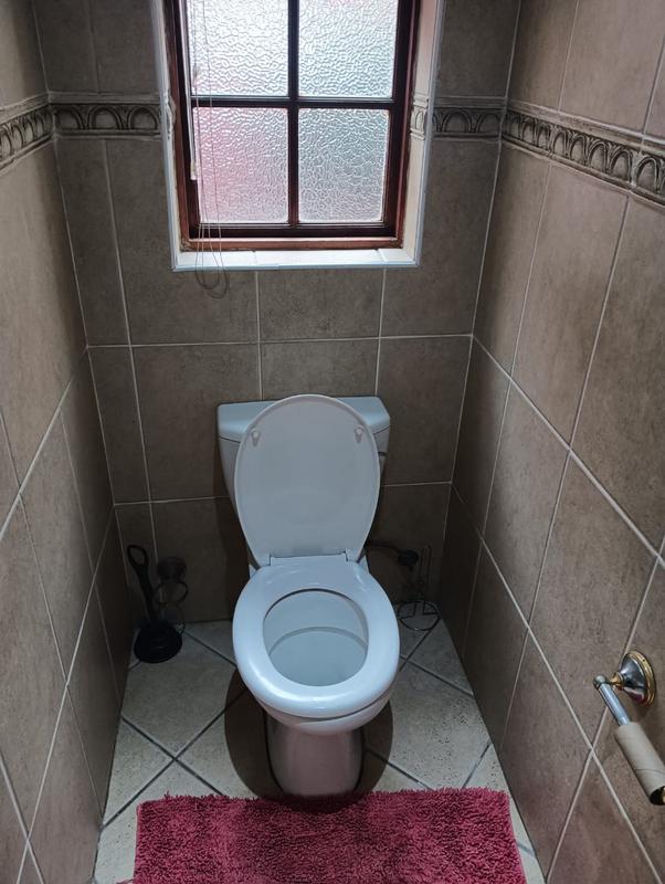 4 Bedroom Property for Sale in Farrarmere Gauteng