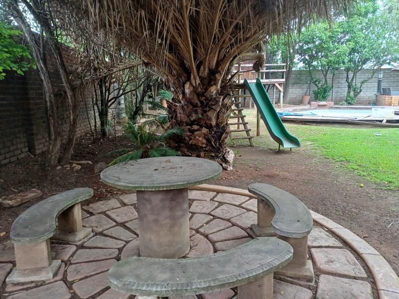 4 Bedroom Property for Sale in Farrarmere Gauteng