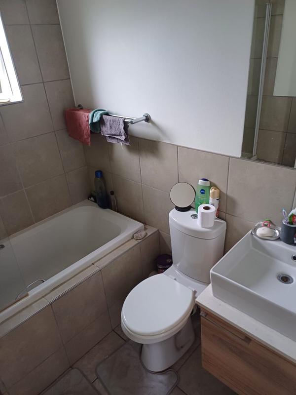 2 Bedroom Property for Sale in Esther Park Gauteng
