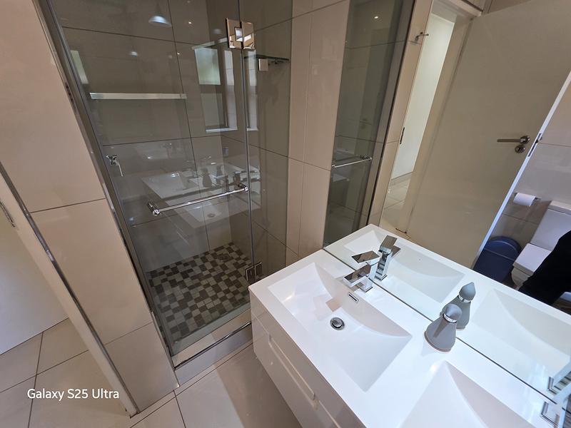 2 Bedroom Property for Sale in Sandton Central Gauteng