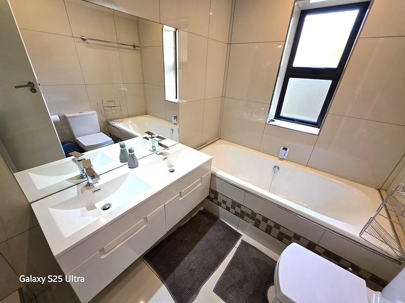 2 Bedroom Property for Sale in Sandton Central Gauteng