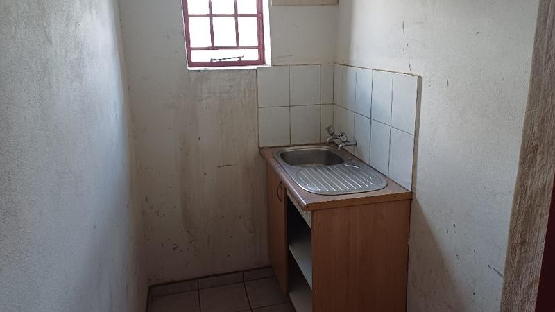 To Let commercial Property for Rent in Hennopspark Gauteng