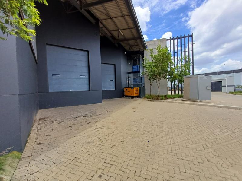 To Let commercial Property for Rent in Louwlardia Gauteng