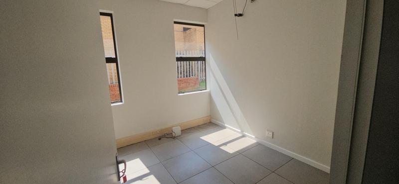 To Let commercial Property for Rent in Linbro Park Gauteng