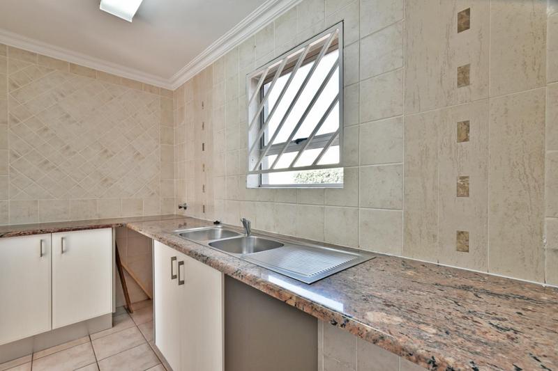 4 Bedroom Property for Sale in Hurlingham Manor Gauteng